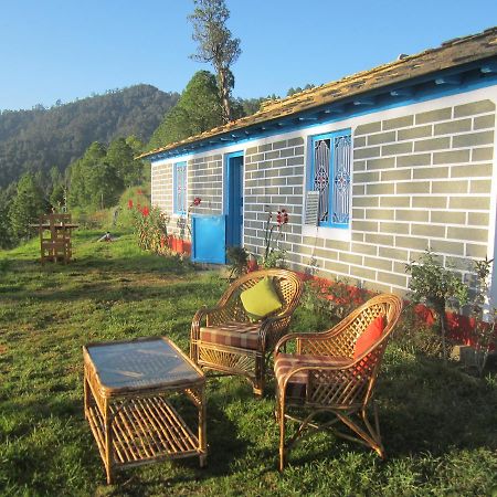 Вилла Thikalna Himalayan Retreat Алмора Экстерьер фото